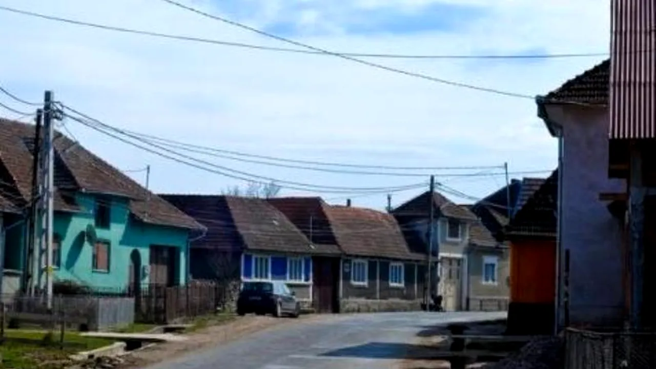 Locul din România unde 13 aleși n-au mai venit la muncă DE UN AN. 