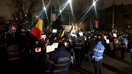 Proteste la Guvern, la Cotroceni și în țară. Manifestanții au cerut demisii