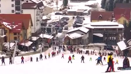 Stațiunea din România în care se SCHIAZĂ bine și primăvara, aproape de mijlocul lui martie. Cât măsoară stratul de zăpadă pe pârtie, în acest moment