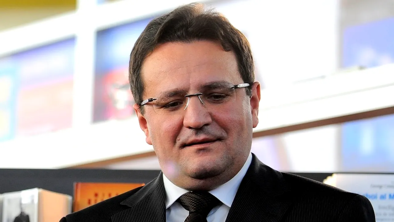 George Maior susține că SRI și SIE ar trebui să fuzioneze