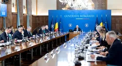 Miniștrii PSD sosesc la guvern ca să-și depună demisiile