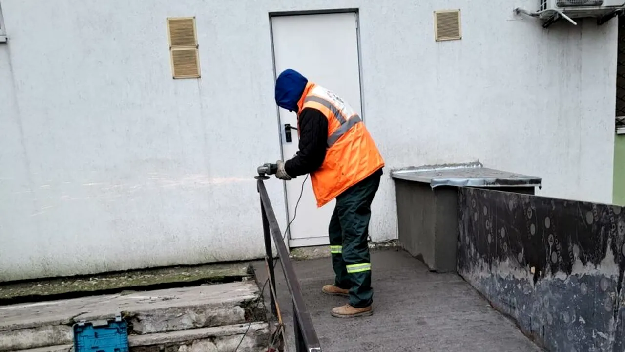 (P) Infrastructură 5: Noi rampe de acces pentru persoanele cu dizabilități, realizate pe străzile Mitropolit Dosoftei, Ștefan Hepiteș și Teodor Dragu