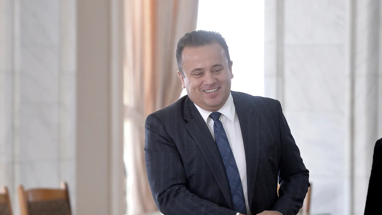 Ministrul Educației compară măsurile PSD cu Geneza din Biblie: Dumnezeu a făcut lumea în șase zile. Avem timp în următorii șase ani să facem școli noi 