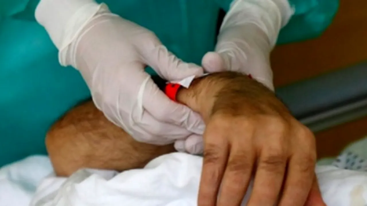 Un medic a fost arestat sub suspiciunea că a ucis doi pacienți Covid