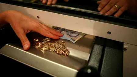 O casă de amanet din București a fost jefuită. Hoții au fugit cu bani și bunuri