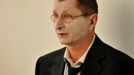 Horațiu Mălăele cântă pentru prima dată în cariera sa în comedia „Funeralii Fericite