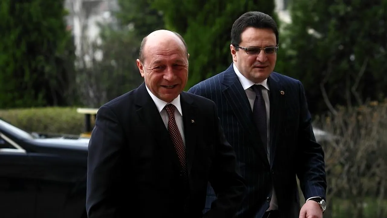 Maior: Nu există ofițeri acoperiți în Parlament, există posibilitatea de a controla