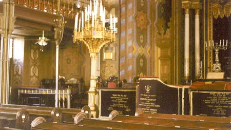 Luni-Miercuri 9:00-13:00. Joi 9:00-12:30; 15:00-18:00