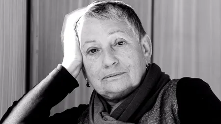 Ce înseamnă să ai conștiința în lumea lui Putin? Ludmila Ulițkaia:  „E greu să te impui când statul încurajează violența împotriva celor care gândesc liber