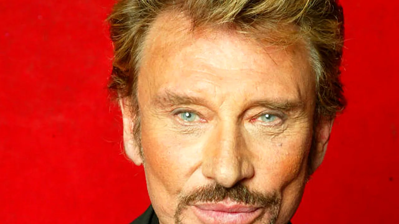 Johnny Hallyday suferă de o formă gravă de bronșită