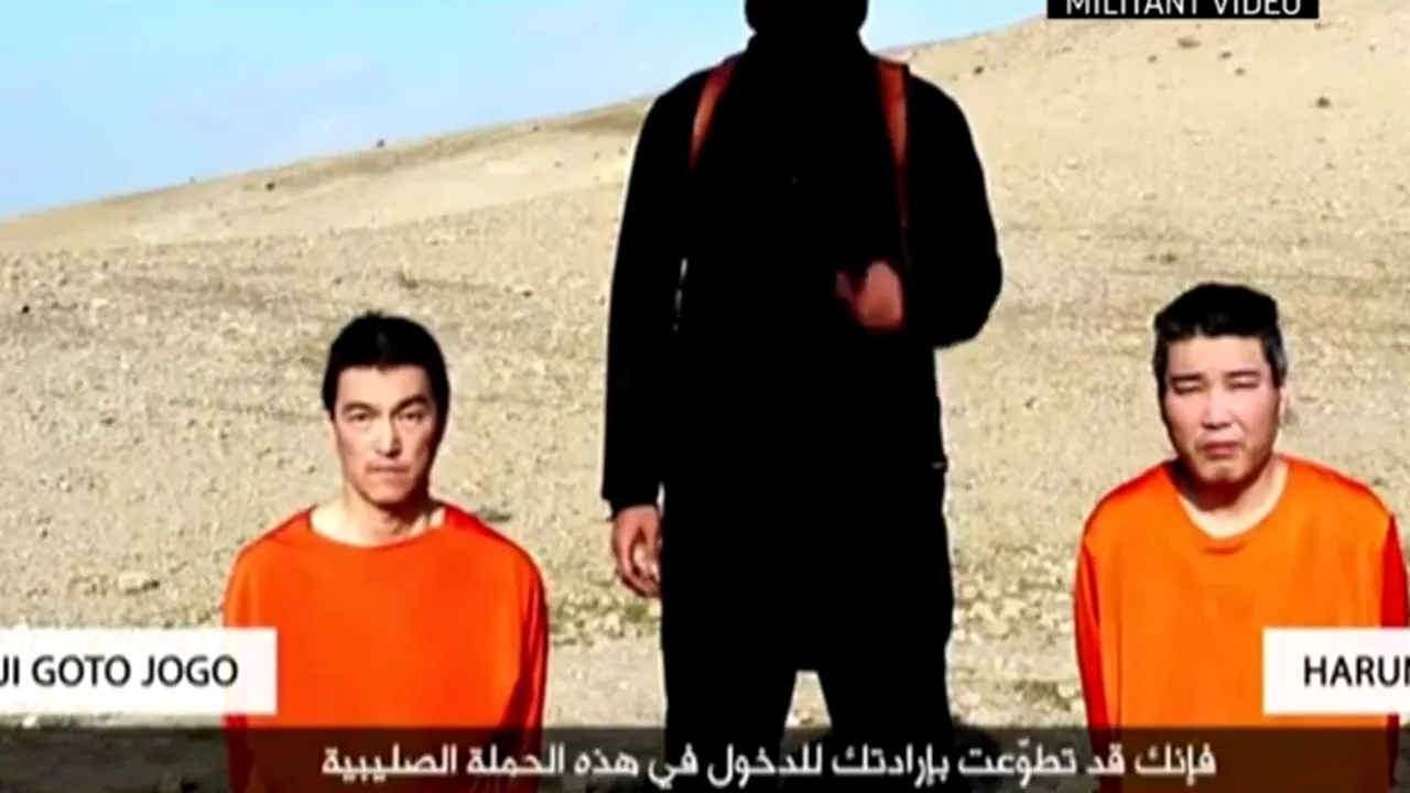 Primul clip în care i se vede chipul lui Mohammed Emwazim, „călăul