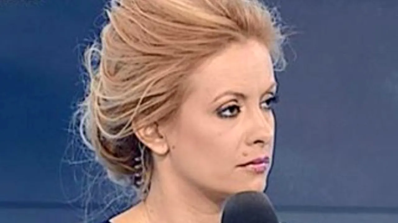 Moment dificil pentru Simona Gherghe. Ce a pățit în direct