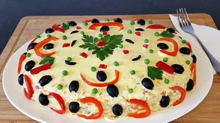 Rețeta pe care cei mai renumiți bucătari o folosesc pentru a obține o salată de BOEUF perfectă. Cum să-i dai gata pe invitații la masa de Crăciun