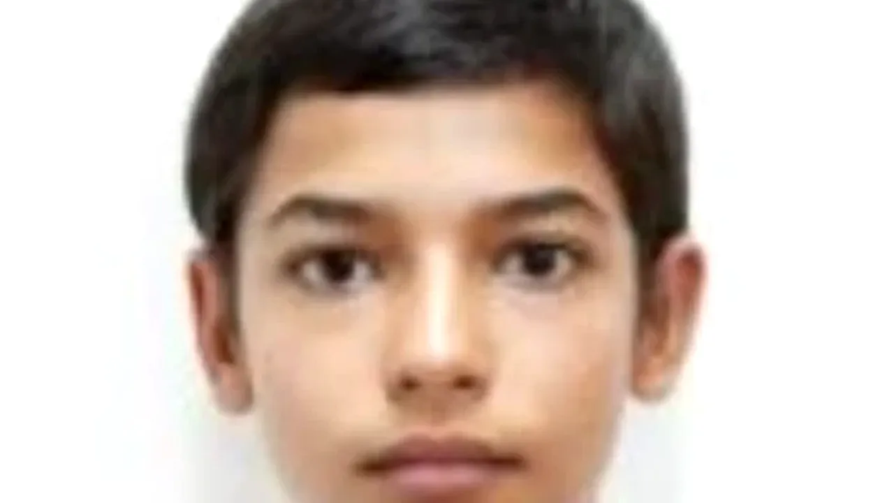 Un adolescent din Gorj, în vârstă de 17 ani, a dispărut de acasă. Polițiștii cer ajutorul populației, pentru a putea fi găsit