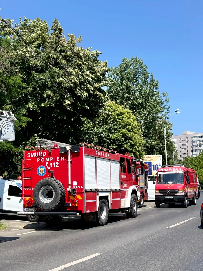 Pericol de explozie la un bloc din București. 90 de persoane au fost evacuate