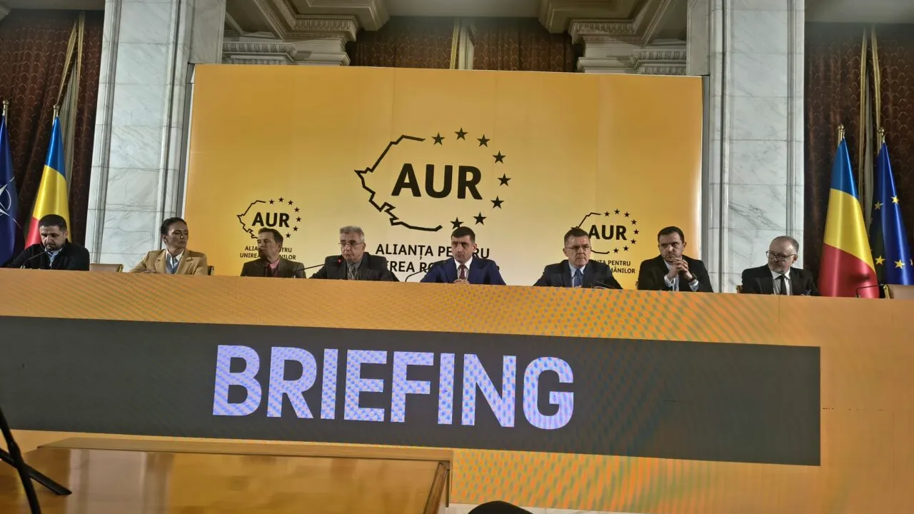 AUR se încălzește pentru guvernare. Simion: „Ne vom concentra pe soluții și pe viitoarea echipă de guvernare”