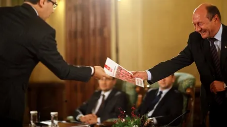 EXCLUSIV. Ce conține bilețelul pe care Victor Ponta i l-a dus astăzi lui Traian Băsescu. Răspunsul președintelui