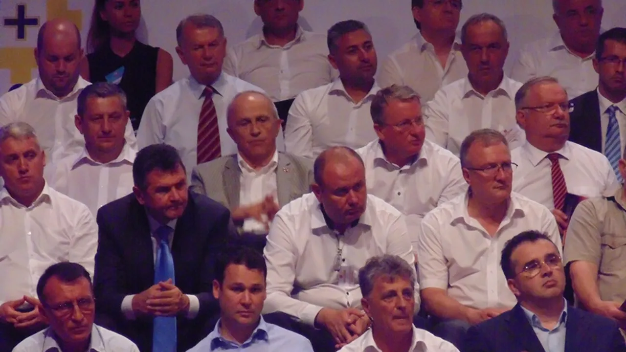 Toți șefii locali importanți ai PSD au primit următorul MESAJ din partea lui Victor Ponta, la câteva ore după ce cuplul Dragnea-Ghiță a anunțat că preia partidul