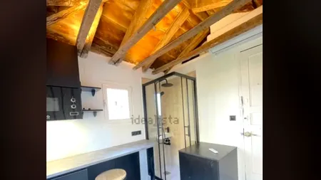 Prețul EXORBITANT cu care se închiriază o garsonieră de 12 metri pătrați. Baia, livingul și bucătăria sunt în același loc