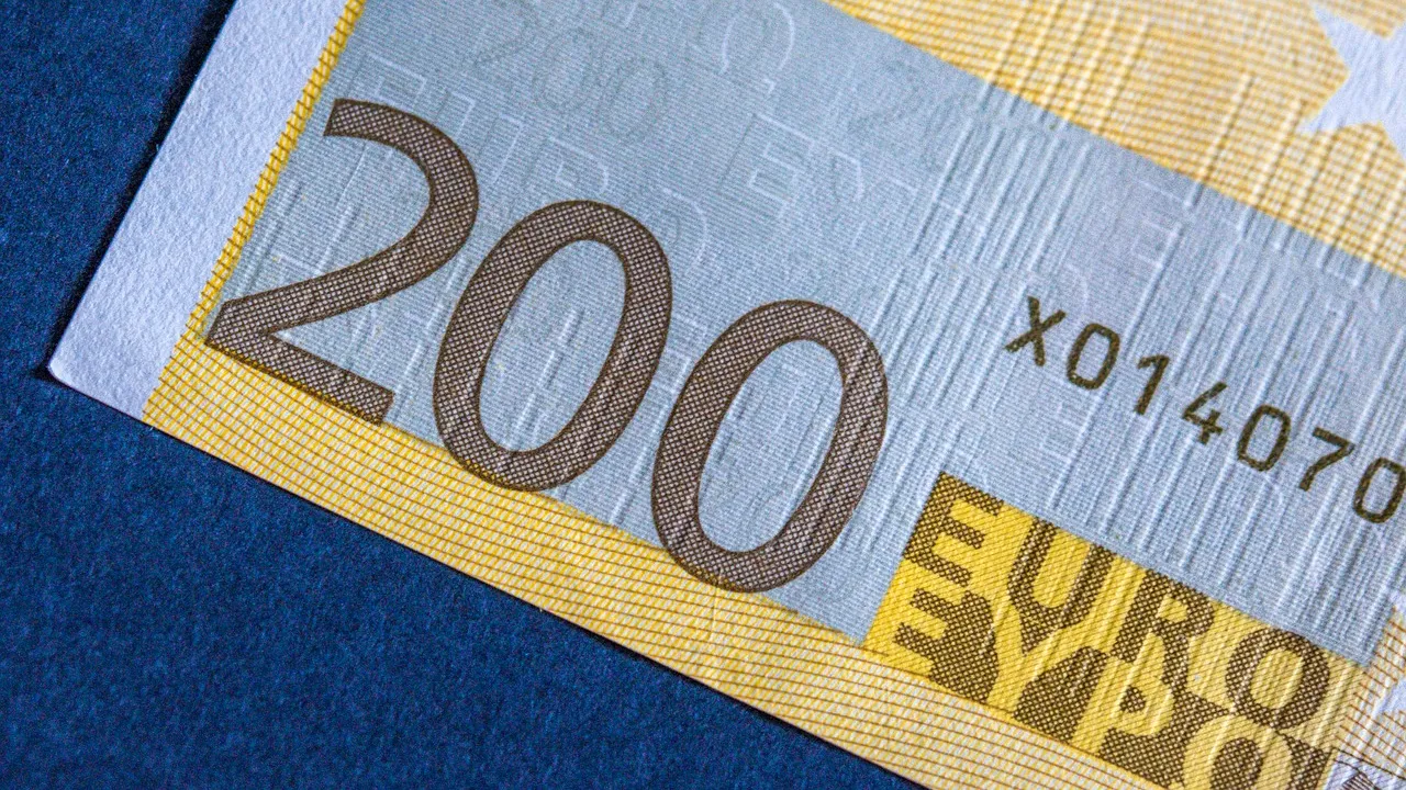 Euro digital, alternativa la criptomonede, începe să prindă contur. Ce pune la cale Banca Centrală Europeană