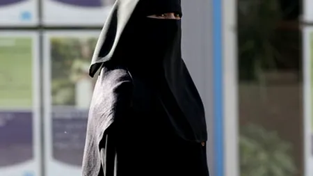 Poliția din Scoția introduce hijabul în uniforma sa