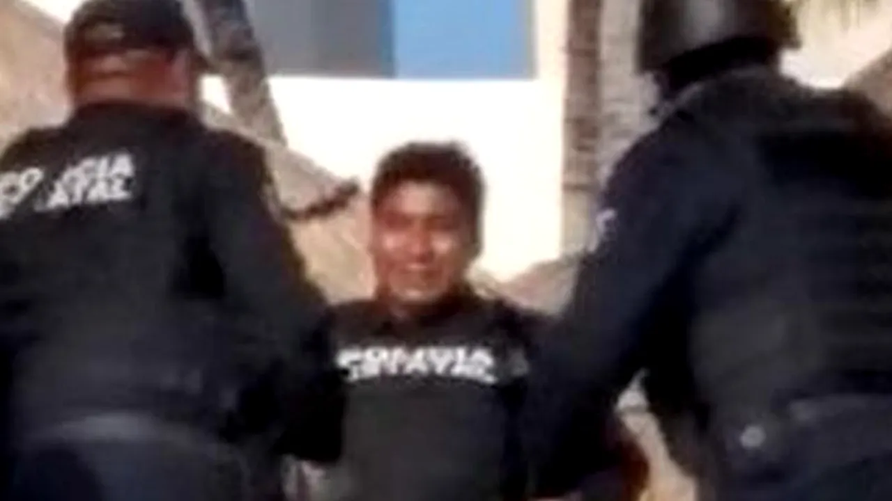 Imagini revoltătoare cu polițiștii care asigură ordinea într-o cunoscută destinație turistică. Motivul pentru care vor fi cercetați disciplinar