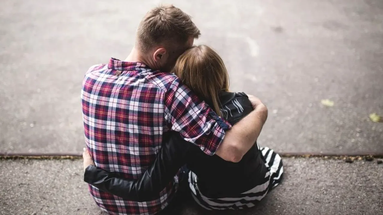 STUDIU. Mai puțin sex din cauza coronavirusului. Specialist: „20% din cupluri vor divorța”