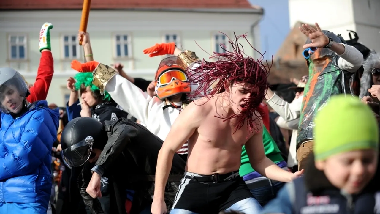 VIDEO. Nebunia 