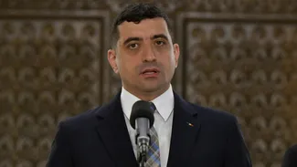 George Simion a ajuns în SUA:  Nu mi-a anulat nimeni viza de Statele Unite. Românii își decid singuri soarta, care va fi alături de SUA