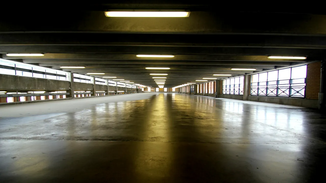 Un șofer a uitat unde a parcat. După 6 luni poliția i-a găsit mașina, însă ce a urmat l-a lăsat fără cuvinte