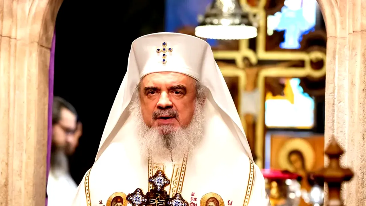 Patriarhul Daniel, mesaj de Crăciun: „Iisus HRISTOS, Fiul cel veşnic, s-a smerit pe sine, ca să-i înalţe pe oameni”