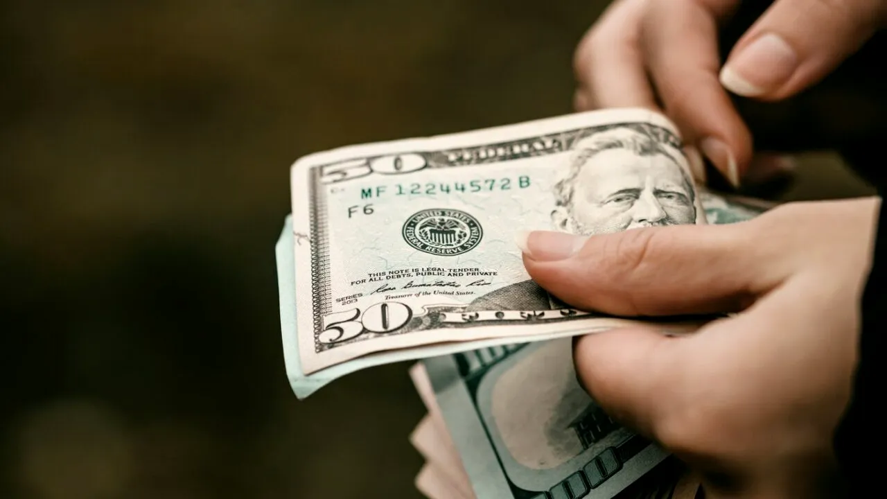 INFLAȚIA este în creștere în SUA, reducând așteptările privind o decizie a Fed de relaxare a politicii monetare