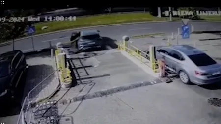 Filmul accidentului de la Lujerului. Momentul șocant în care mașina scapă de sub control și zboară peste parapet. Ce s-a întâmplat, de fapt