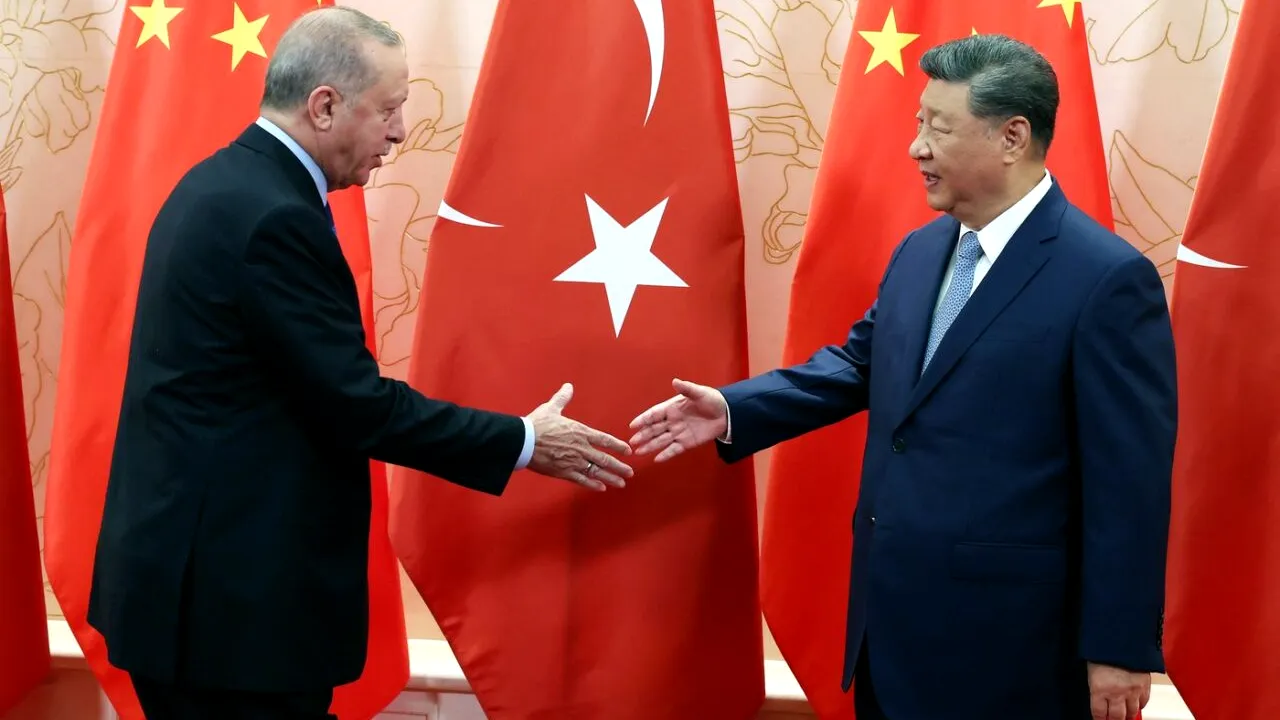 Erdoğan și Xi Jinping, discuții la summitul OCS. Președintele Turciei vrea mai multe INVESTIȚII chineze. „O coordonare sporită ar fi benefică”
