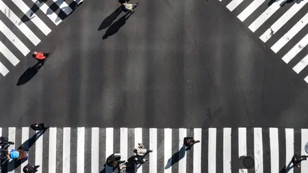 CONSULTARE. Olanda își consultă cetățenii cu privire la strategia de relaxare. Printr-un sondaj online, cetățenii pot alege între diferite scenarii