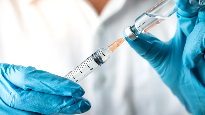 Studiu: Dezinformarea i-ar putea determina pe oameni să refuze să se vaccineze împotriva COVID-19