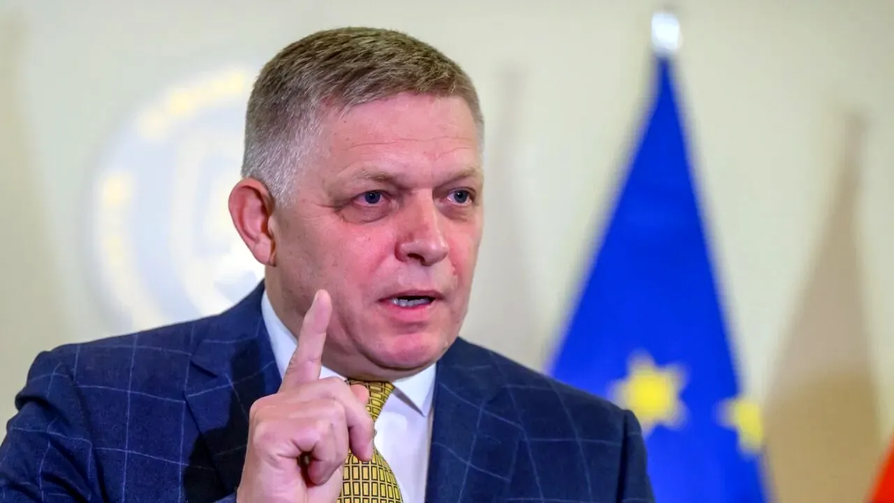 Robert Fico vine în România. Premierul slovac se întâlnește cu Nicușor Dan și Ilie Bolojan