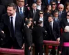 J.D. VANCE și Volodimir Zelenski și-au strâns mâna la evenimentul de inaugurare a pontificatului Papei Leon al XIV-lea, de la Vatican