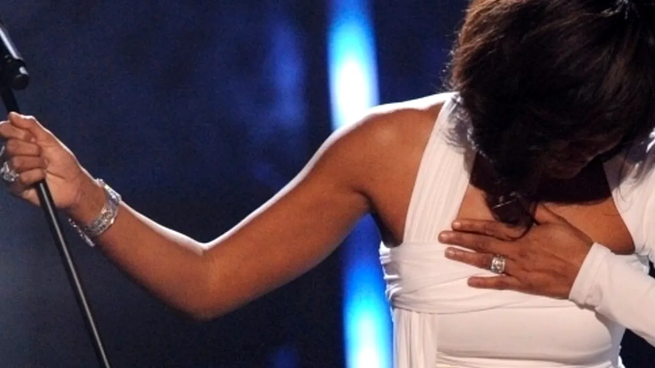 FBI dezvăluie un secret al cântăreței Whithey Houstosn