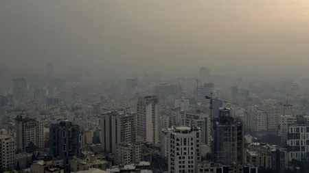 Iranul se confruntă cu o CANICULĂ extremă, temperaturile depășind 50 de grade Celsius. Rezervele de apă ale Teheranului au scăzut dramatic