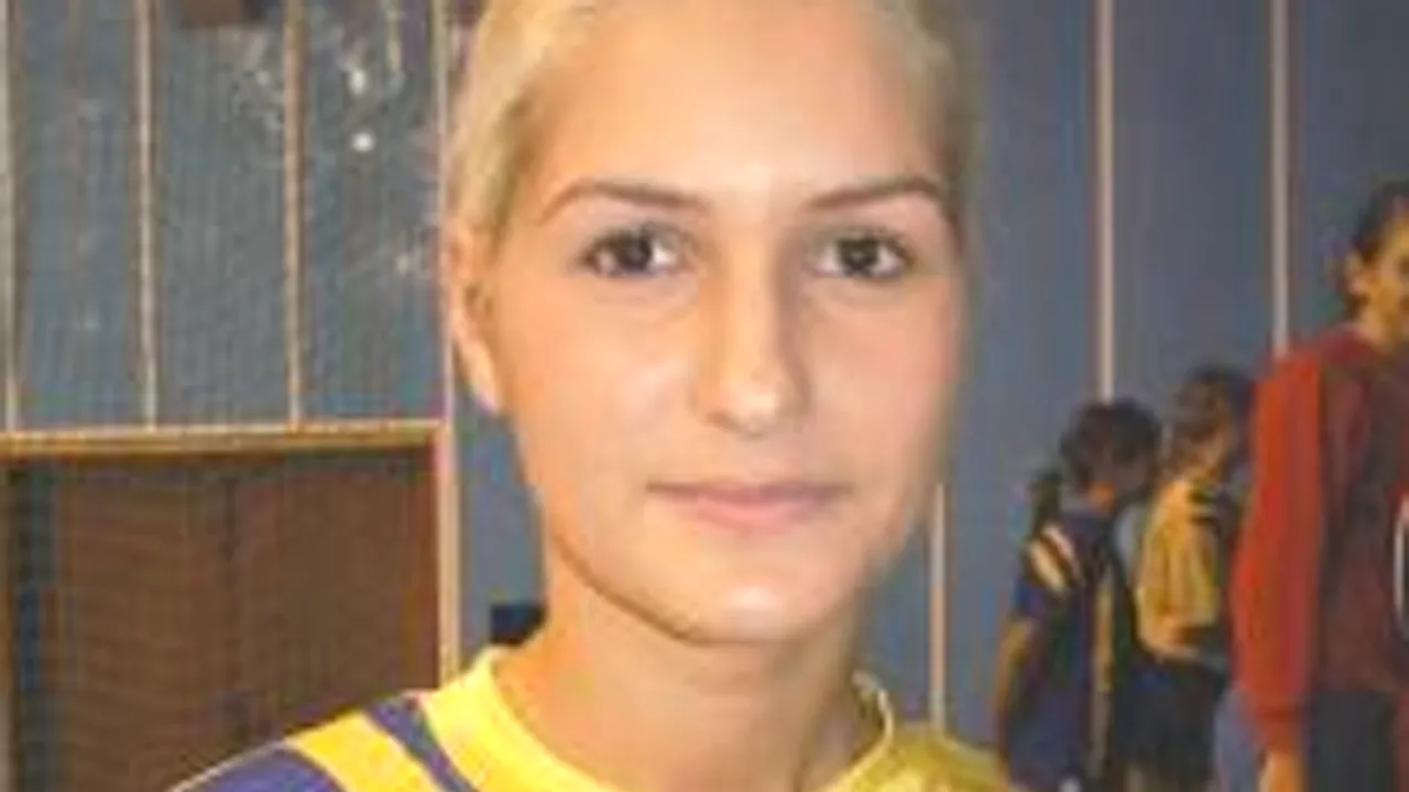 Fostă handbalistă la HC Zalău, arestată sub acuzația că a furat 5.000 de euro și un ceas