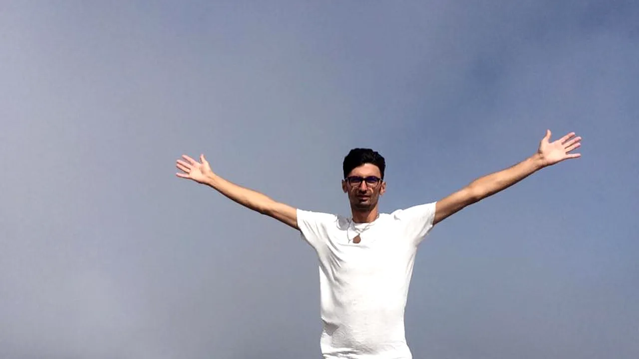 DOLIU. A murit kinetoterapeutul care a ajutat sute de copii la Fundația „Mihai Neșu”. Vasile Bâlc avea doar 28 de ani