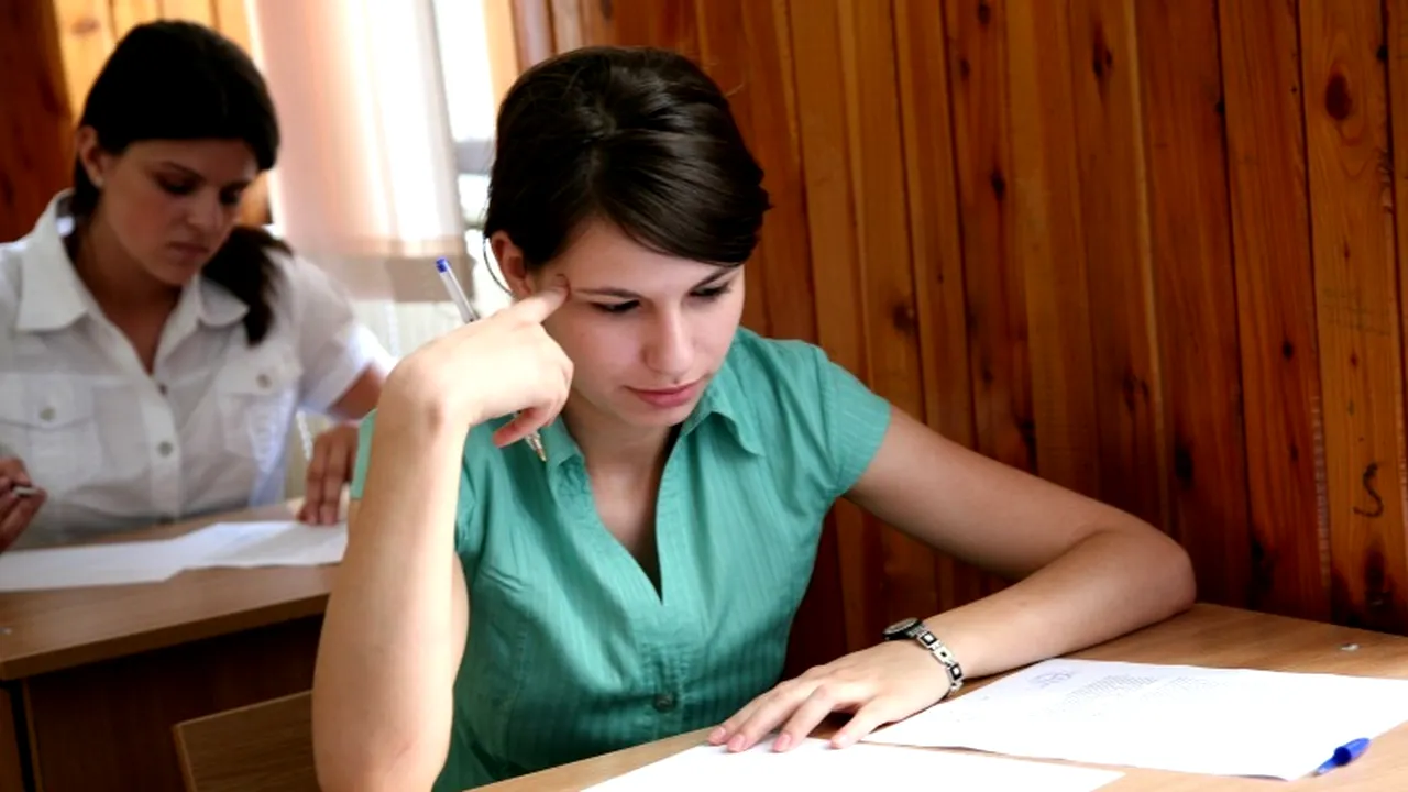 REZULTATE FINALE BACALAUREAT 2012, afișate DUPĂ CONTESTAȚII. EDU.RO publică notele din JUDEȚUL VÂLCEA