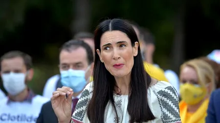 Ședință dificilă pentru Clotilde Armand. Primărița de la Sectorul 1 a scăpat „porumbelul”: „Sunt multe firme care așteaptă acest buget” (VIDEO)