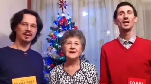 Cristi Danileț, colind devenit viral de Crăciun: Lăudați și cântați, legea respectați!. Reacțiile internauților