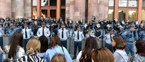 ATAC „cu bombă” împotriva guvernului din <i class='ep-highlight'>Armenia</i>, dejucat de serviciile de securitate. Mai multe persoane au fost arestate
