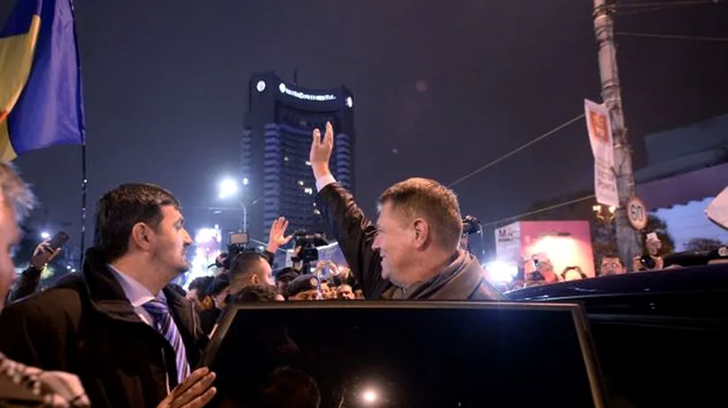Klaus Iohannis va merge în piață să discute cu protestatarii