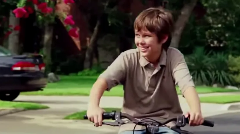 12 ani de copilărie/ Boyhood, de Richard Linklater, desemnat filmul anului 2014 - TRAILER