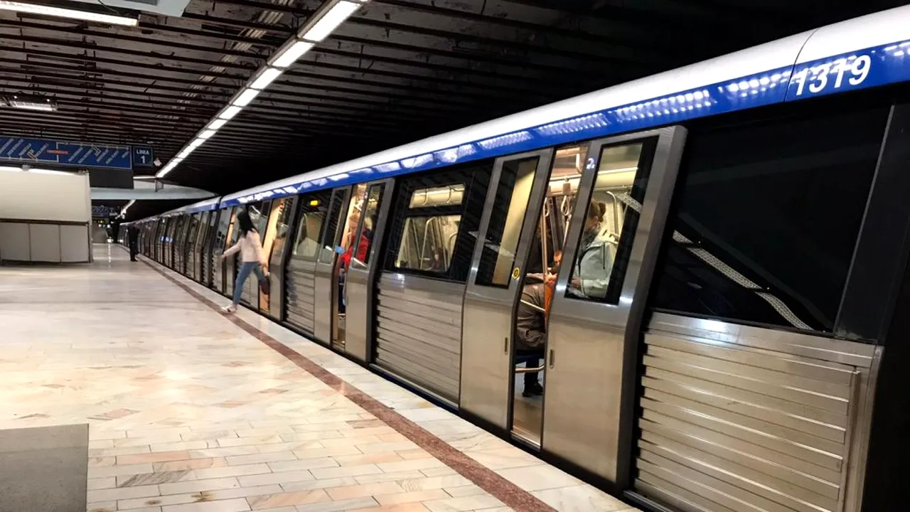 MĂSURI. Coș de gunoi special pentru măști și mănuși uzate, la ieșirea din stațiile de metrou. Ce prevede planul Metrorex pentru starea de alertă