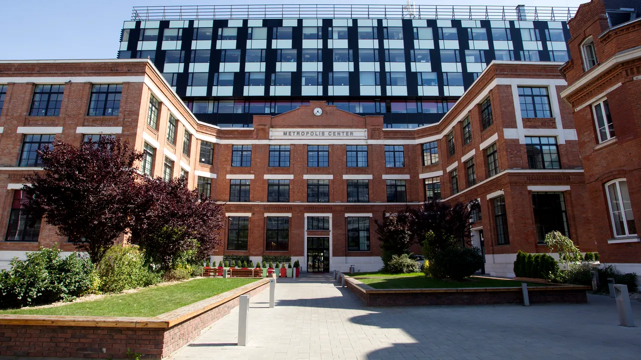 #EUPrimar. București, capitala haosului architectural / Vidul negru din planurile urbanistice și efectele lui / Cum poate arăta Capitala ca Londra sau Paris